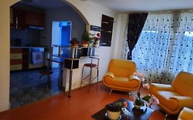 Apartament spațios 3 camere Curtea de Argeș